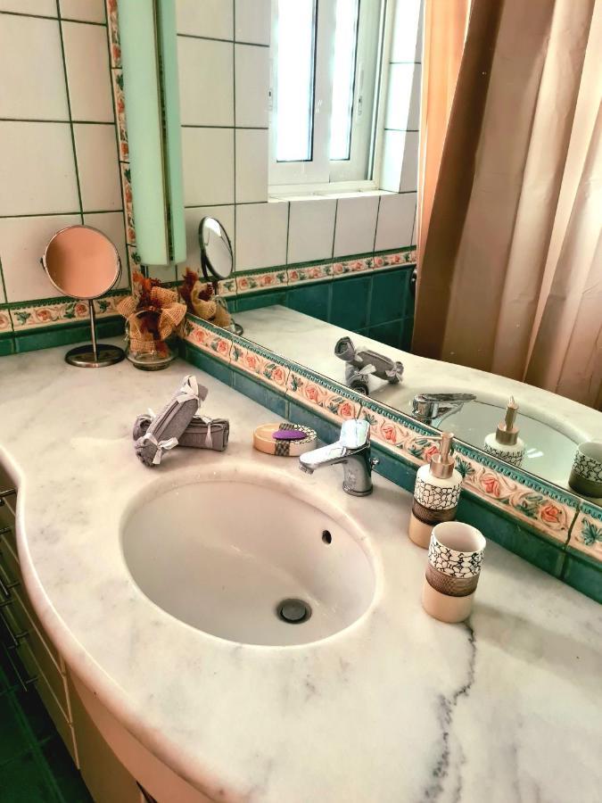 Downtown, Penthouse Apartment With Great View, Pagkrati Atene Esterno foto